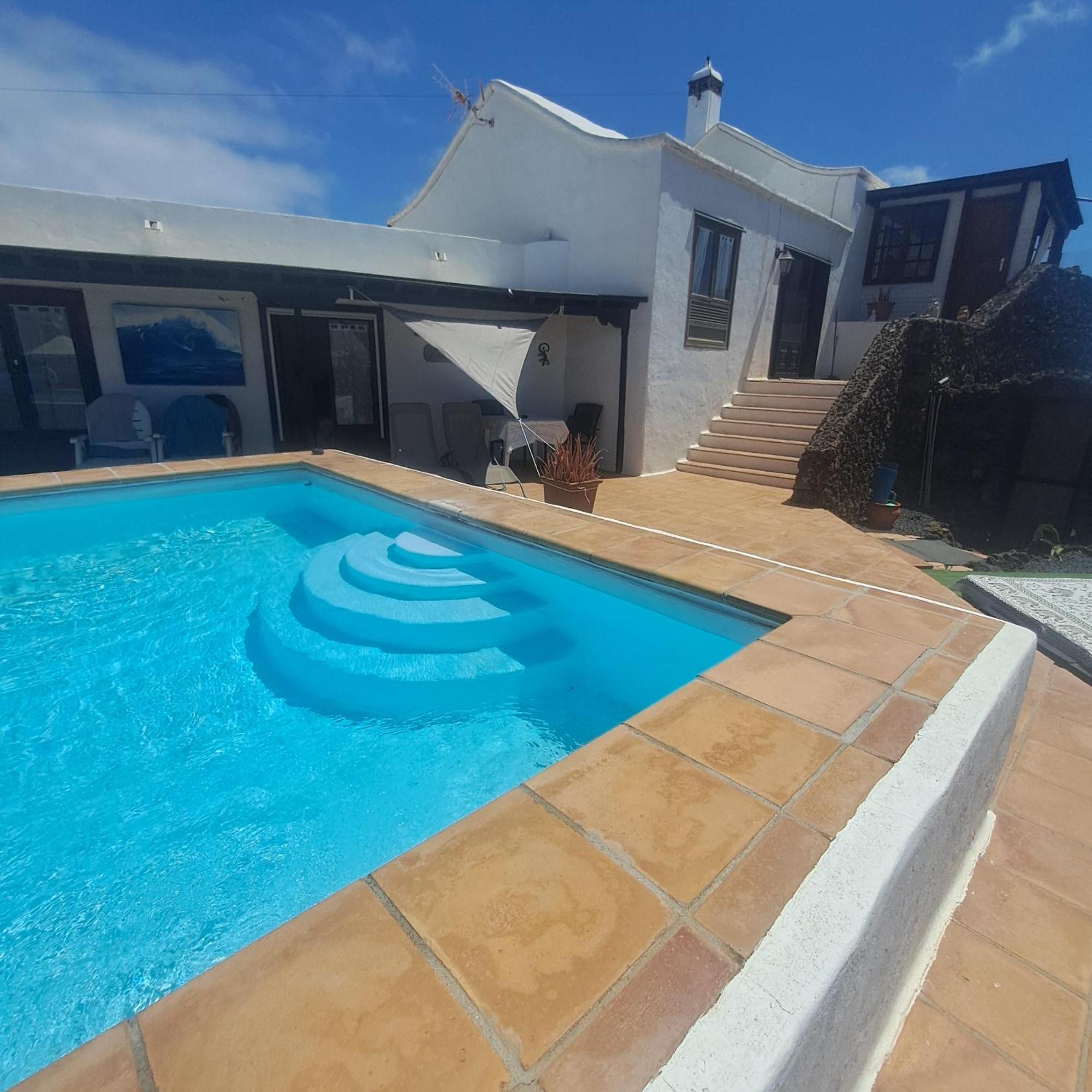 Tipica Lanzarote House Only Adults Bed & Breakfast Tías Eksteriør bilde